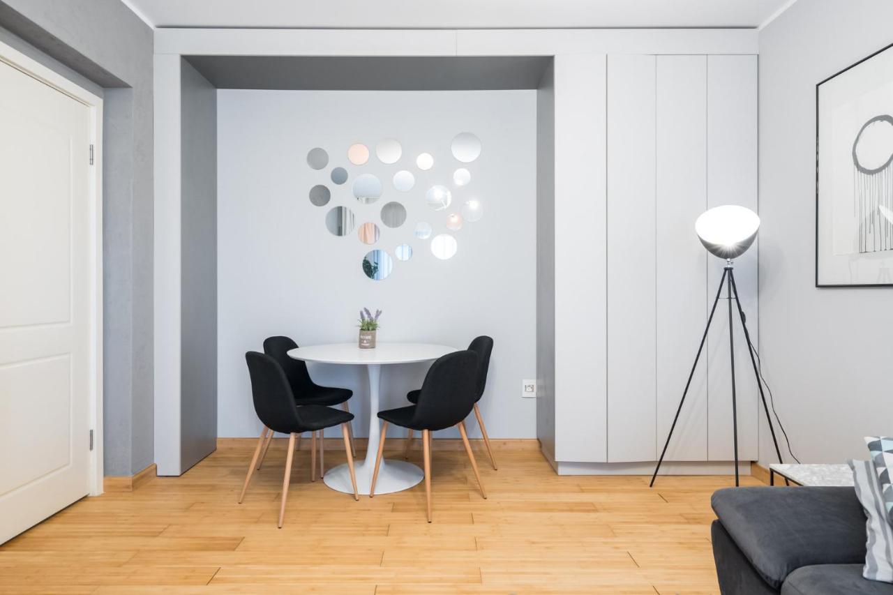 Happy Bubble I Timpuri Noi 1Br Apt 4 Ppl Bukarest Eksteriør billede