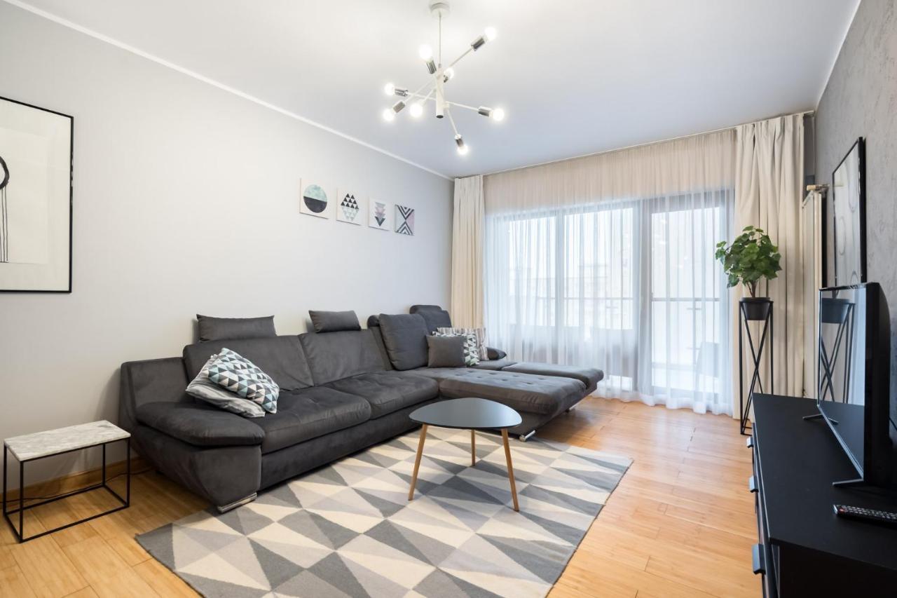 Happy Bubble I Timpuri Noi 1Br Apt 4 Ppl Bukarest Eksteriør billede
